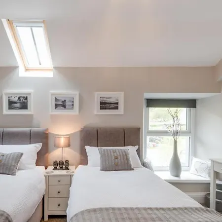 2 Bed In Borrowdale Sz224
